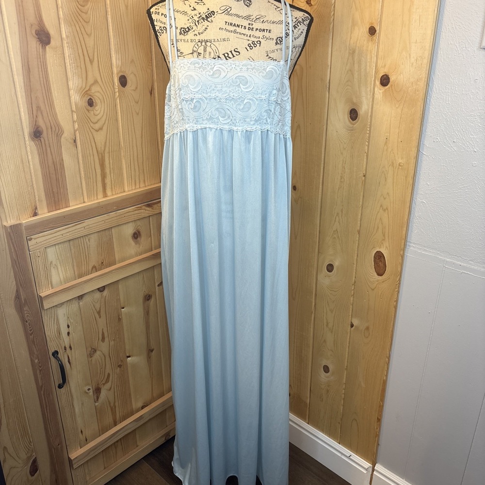 Vintage 3680 Ilise Stevens Blue Lace Nightgown Slip Dress Full Length 3680 USA